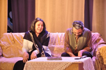 Sabunçu rayonunda Xocalı faciəsinin 30-cu ildönümü ilə əlaqədar Bakı Uşaq və Gənclər Teatrının təqdimatında “Cənnətə bilet” tamaşası nümayiş etdirildi.