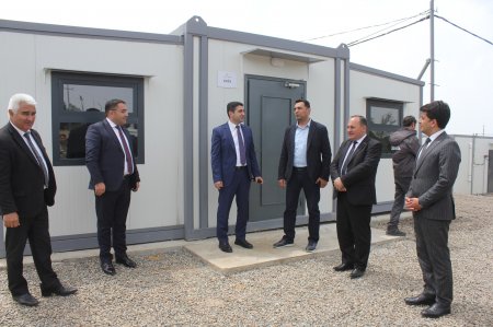 İcra Hakimiyyətinin başçısı Elvin Paşayev Tülallar kəndinə səfəri çərçivəsində “Tülallar” qızıl yatağında çalışan işçilərə yaradılmış şəraitlə tanış olub