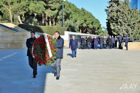 AAYDA-nin əməkdaşları peşə bayramlarını qeyd edirlər