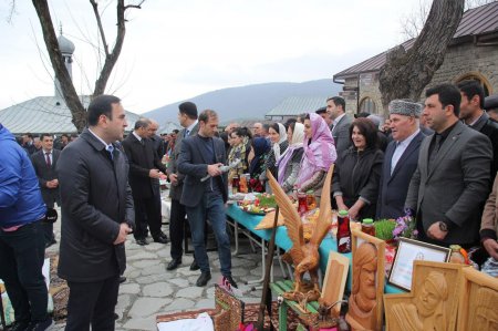 Nahid Bağırov daim şəhid ailələrinə qazilərə və İsmayıllı sakinlərinə diqqət və qayğı göstərir