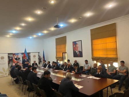 İkram Vəliyev: Xeyirxahlıq və nur rəmzi