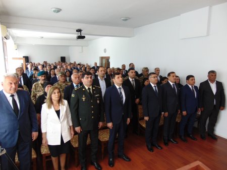 Kamal Həsənov: Əbədi və dönməz