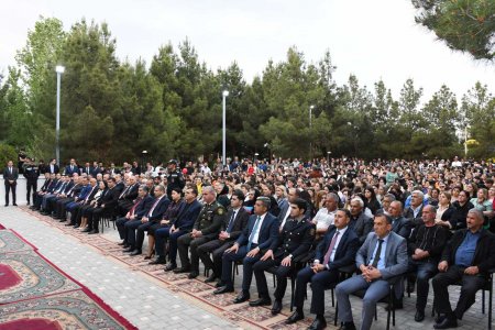 Ulu Öndər Heydər Əliyevin anadan olmasının 100 illik yubileyi Hacıqabul rayonunda təntənəli sürətdə qeyd olundu