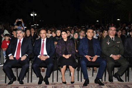 Ulu Öndər Heydər Əliyevin anadan olmasının 100 illik yubileyi Hacıqabul rayonunda təntənəli sürətdə qeyd olundu