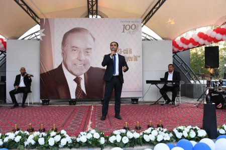 Ulu Öndər Heydər Əliyevin anadan olmasının 100 illik yubileyi Hacıqabul rayonunda təntənəli sürətdə qeyd olundu