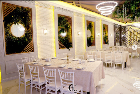 Ay işığı istər özəl günləriniz, istərsə də korporativ tədbirlərinizi ən təntənəli şəkildə keçirəcəyiniz məkandır