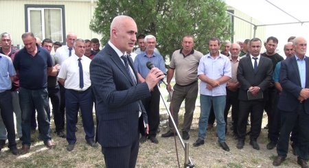 Şair Alxasov: Xalqın dəstəyinə arxalan Lider