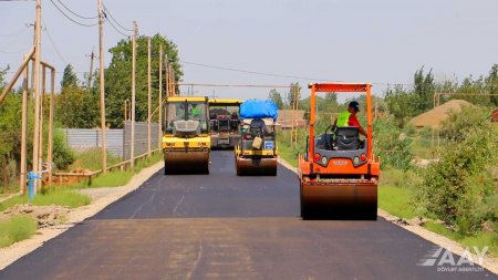 Salyan rayonunda 33 km uzunluğa malik yollar yenidən qurulur VİDEO/FOTO