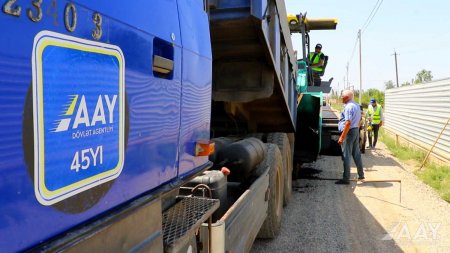 Salyan rayonunda 33 km uzunluğa malik yollar yenidən qurulur VİDEO/FOTO