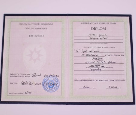 Kosmetoloq Dr. Şural Həbibov bir çox kosmetoloji prosedurları yüksək səviyyədə icra edir