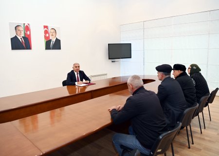 Ramil Yusifov insanlara maksimum diqqət və qayğıyla yanaşır, onların problemlərini həll edərək, onların dövlətimizə və Prezidentimizə inamını artırır!