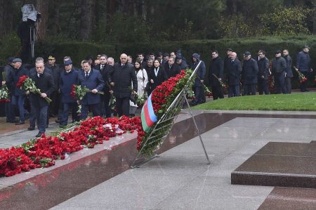 Köçərli Həsənov: Ümummilli Lider Heydər Əliyevin xatirəsi ehtiramla yad edilib