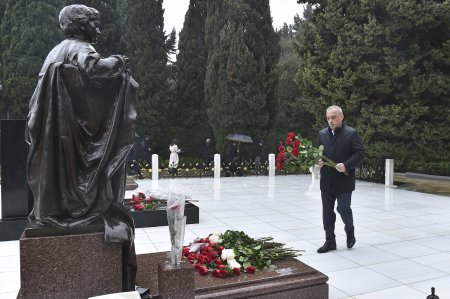 Köçərli Həsənov: Ümummilli Lider Heydər Əliyevin xatirəsi ehtiramla yad edilib