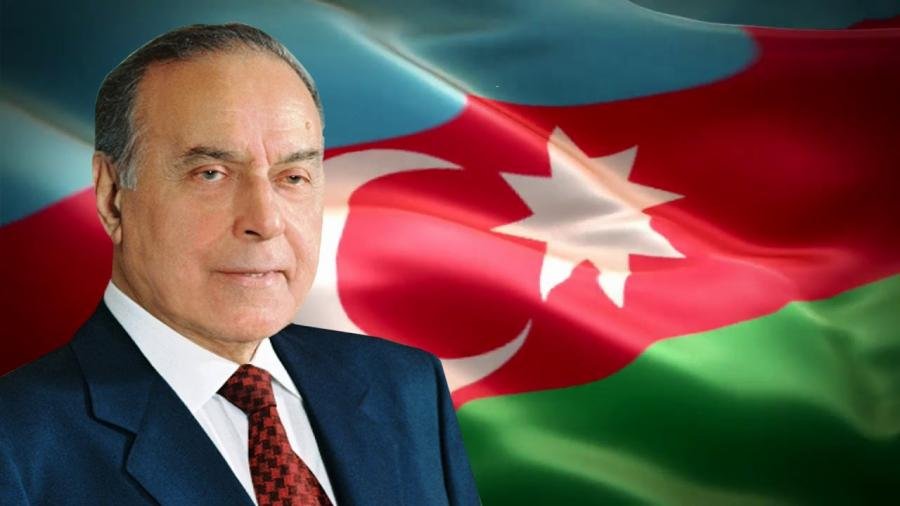 Rizvan Nəbiyev: Böyük Heydər Əliyev və Qalib Xalq!
