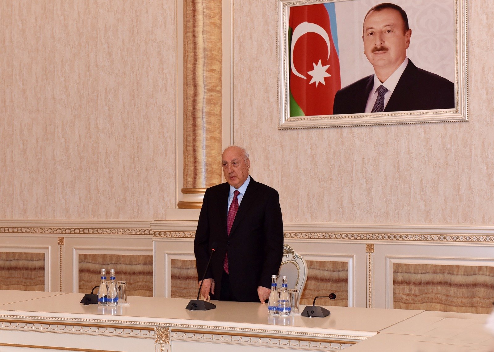 Zakir Fərəcov – Sumqayıtın İnkişafında və Xalqın Rifahında Mühüm Rolu Olan Lider