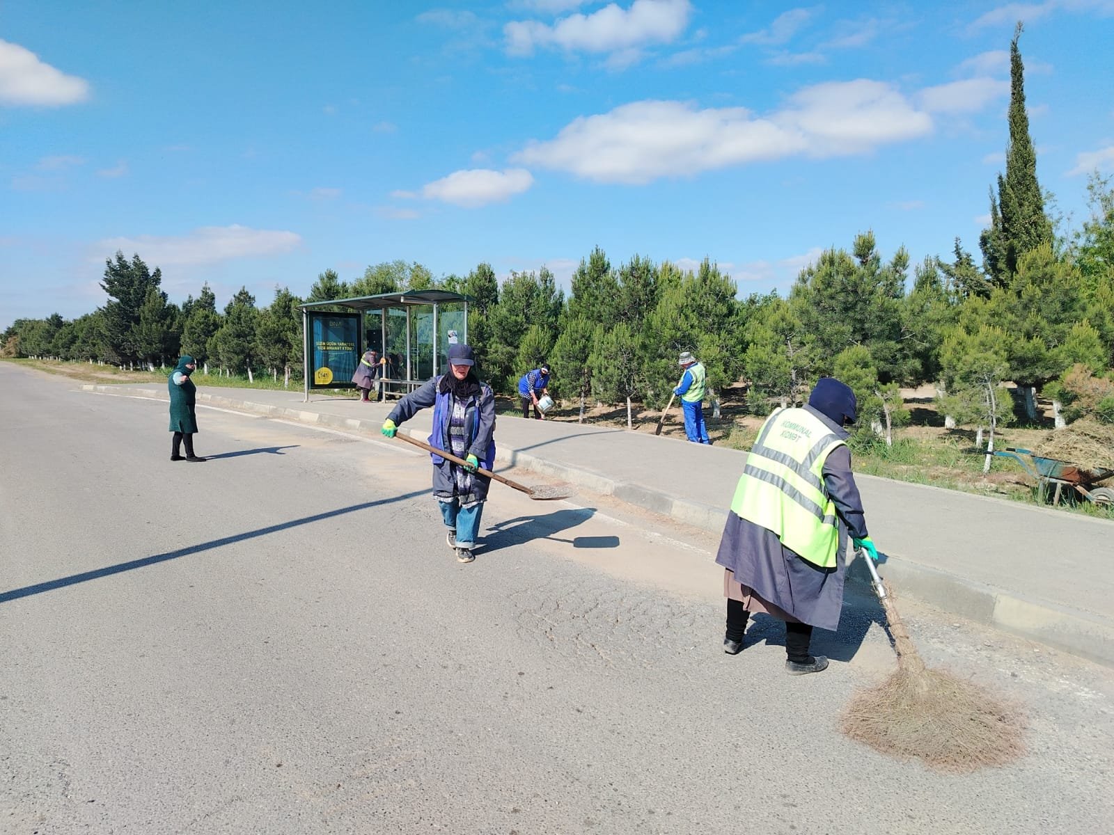 Namizəd İsmayılovun rəhbərliyi ilə şəhər infrastrukturu və mənzil-kommunal xidmətlərin mükəmməl idarə olunması Namizəd İsmayılovun rəhbərliyi ilə şəhər infrastrukturu və mənzil-kommunal xidmətlərin mükəmməl idarə olunması