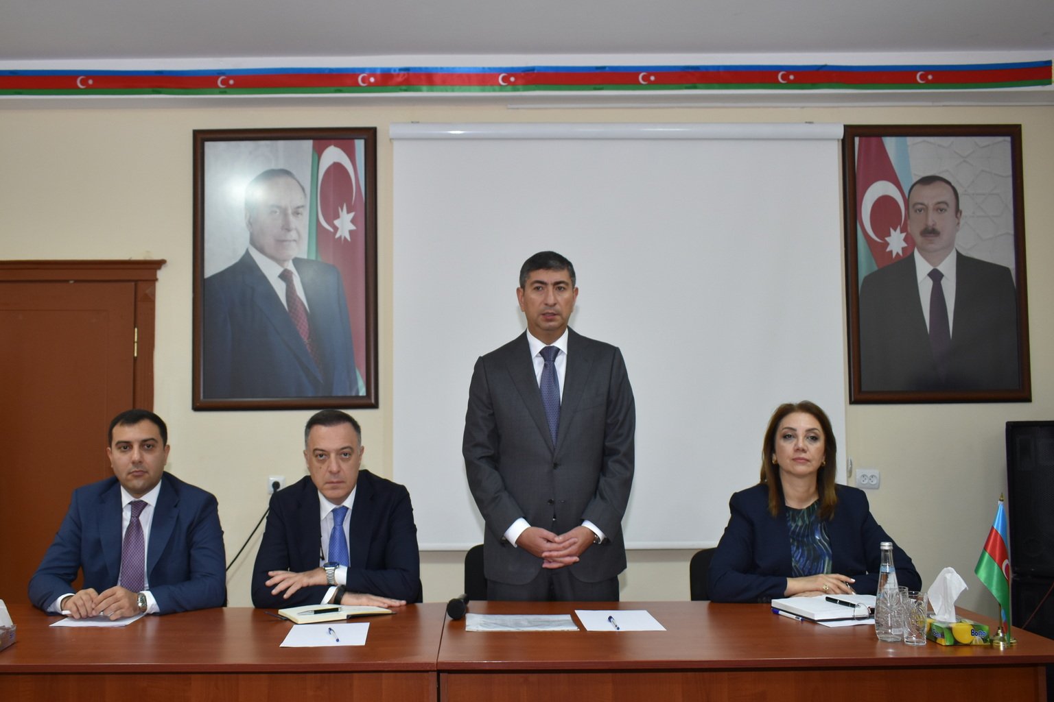 Xidmət Yeri Vəzifə Masası Deyil – Elşad Həsənovun Yasamala Gətirdiyi Yeni İdarəçilik Modeli