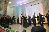 Xətai rayonunda C.Naxçıvanski adına Hərbi Liseydə “31 Dekabr – Dünya Azərbaycanlılarının Həmrəylik Günü” və Yeni il münasibətilə bayram konserti keçirilib